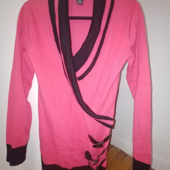 Pink and Black Sweater - Picture 1 of 3